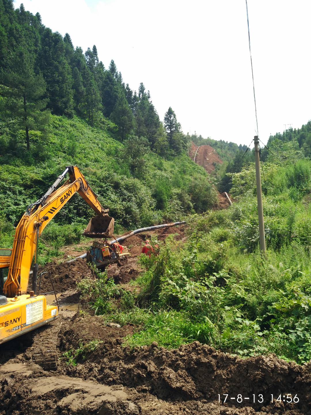 400A"電王HW450DS柴油發(fā)電電焊機施工圖片"/